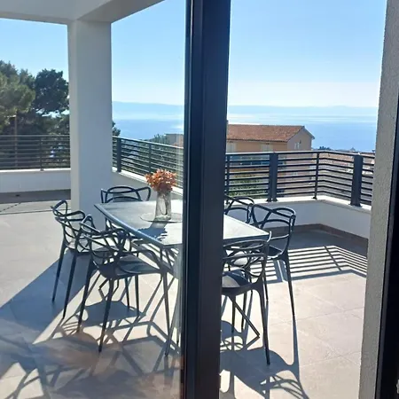 La Mar * מאקרסקה