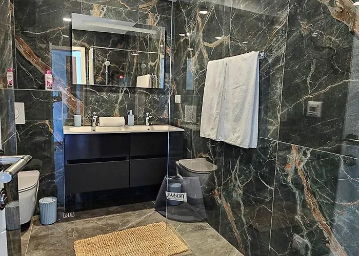 La Mar * Μακάρσκα